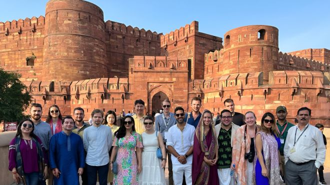 all inclusive taj mahal day trip from delhi by superfast train gatiman express